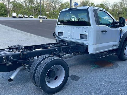 Used 2024 Ford F550 4x4 Regular Cab Super Duty image 11