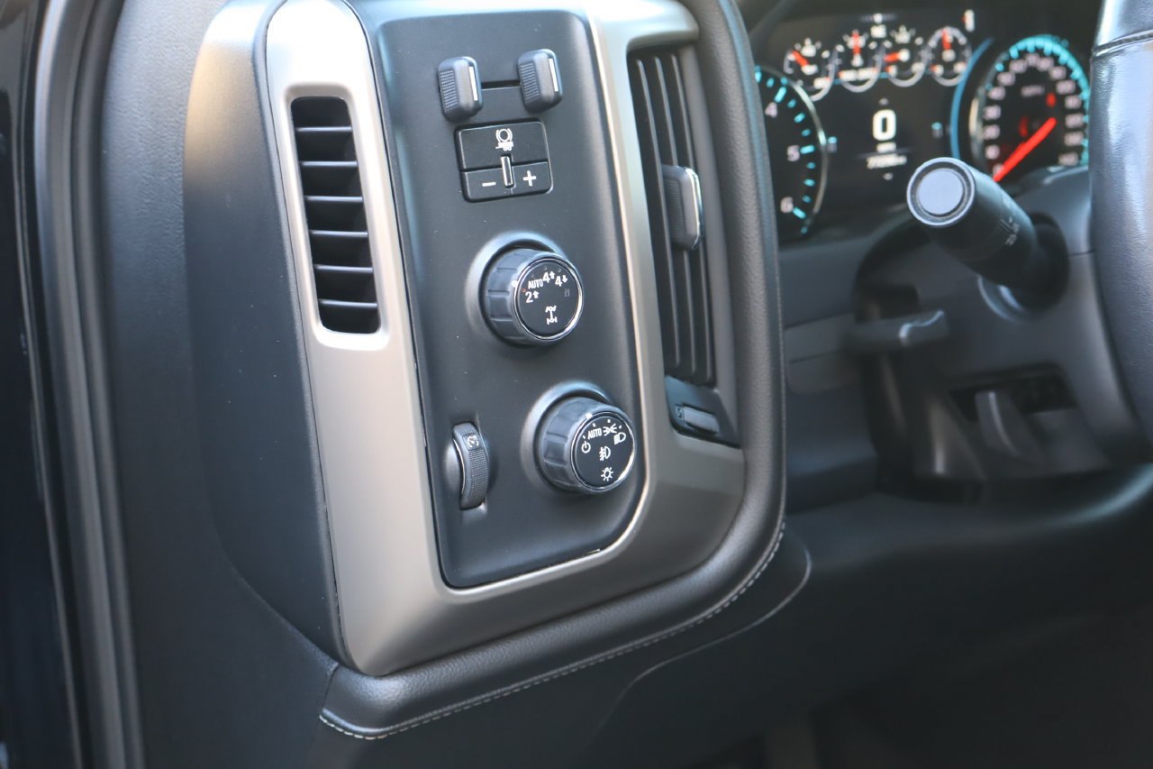 Used 2018 GMC Sierra 1500 Denali w/ Denali Ultimate Package AWD/4WD image 20