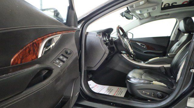 Used 2012 Buick LaCrosse Touring FWD image 9