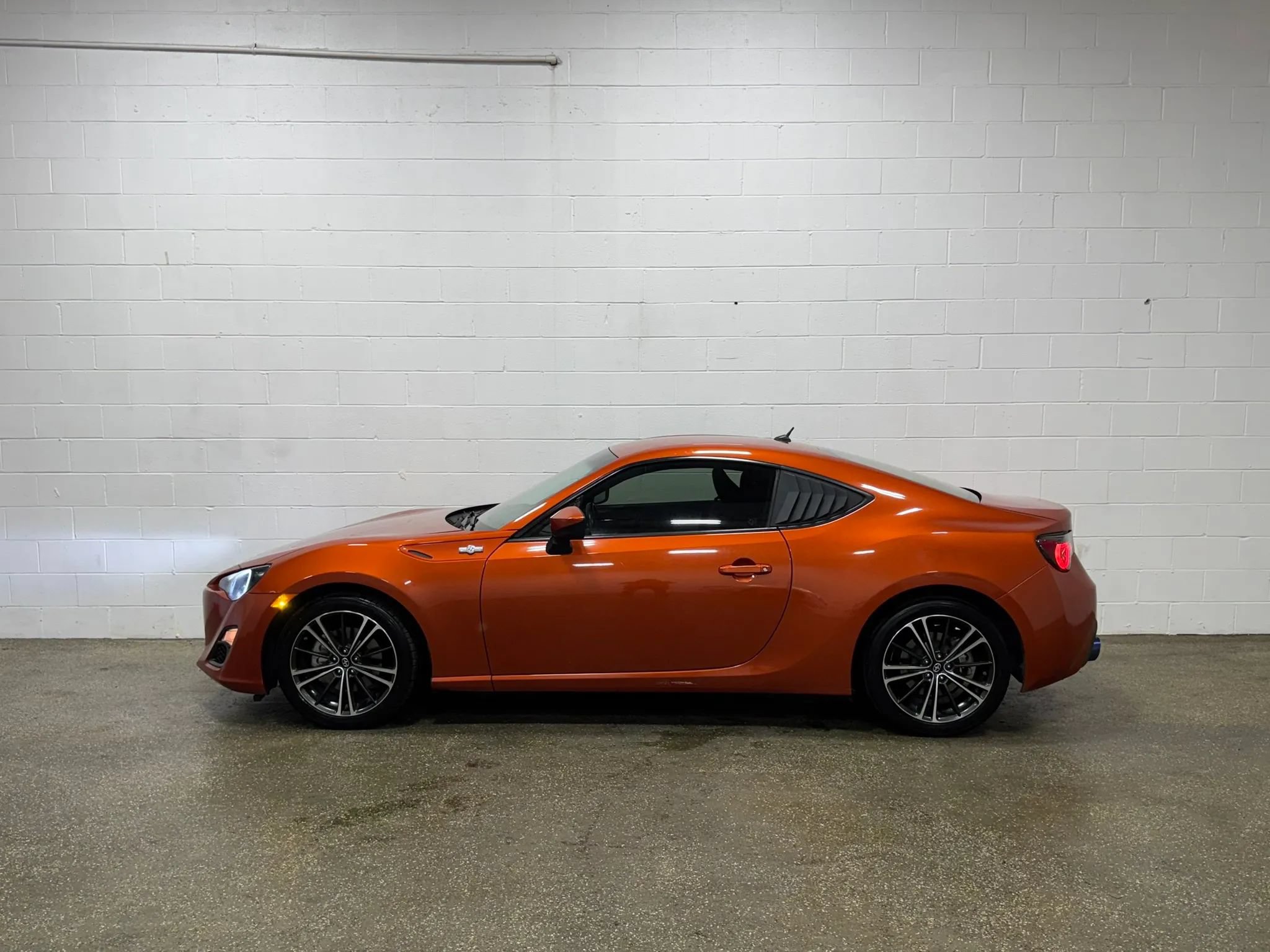 Used 2013 Scion FR-S RWD image 5