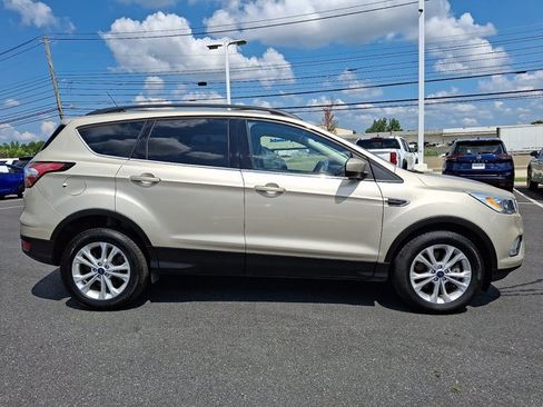 Used 2018 Ford Escape SEL AWD/4WD image 7