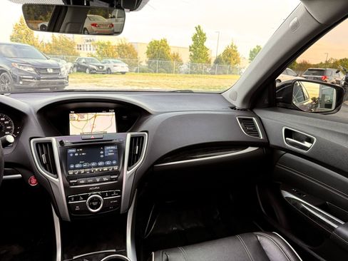 Used 2018 Acura TLX V6 w/ Technology Package image 27