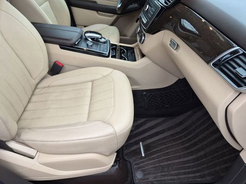 Used 2018 Mercedes-Benz GLE 350 4MATIC image 16