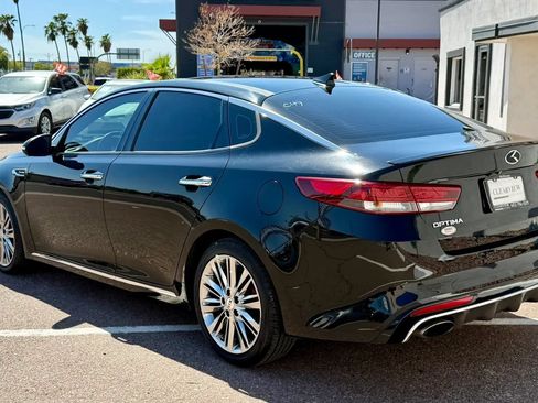 Used 2017 Kia Optima SX FWD image 8