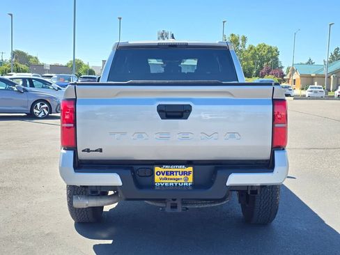 Used 2024 Toyota Tacoma TRD Off-Road AWD/4WD image 5