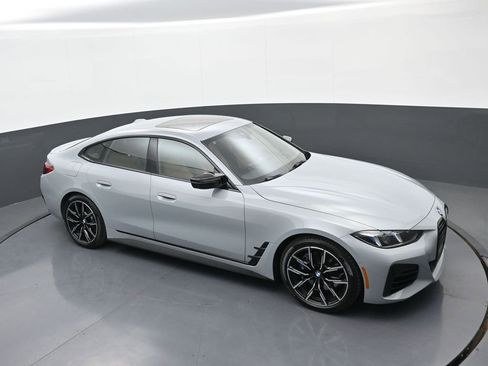 Used 2025 BMW 440i xDrive AWD/4WD image 32