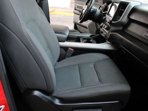 Used 2020 RAM 1500 Big Horn AWD/4WD image 16