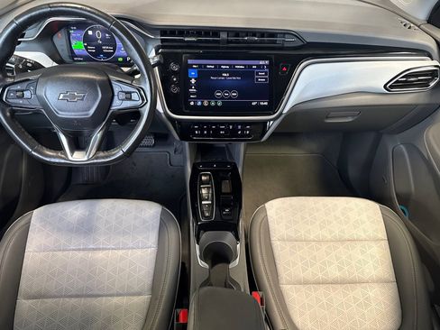Used 2022 Chevrolet Bolt EUV Premier w/ Sun & Sound Package image 14