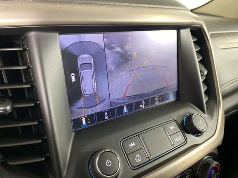 Certified 2023 GMC Acadia Denali w/ Black Diamond Edition image 16