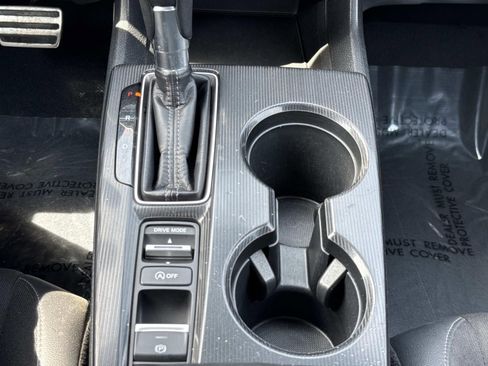 Used 2024 Honda Civic Sport image 13