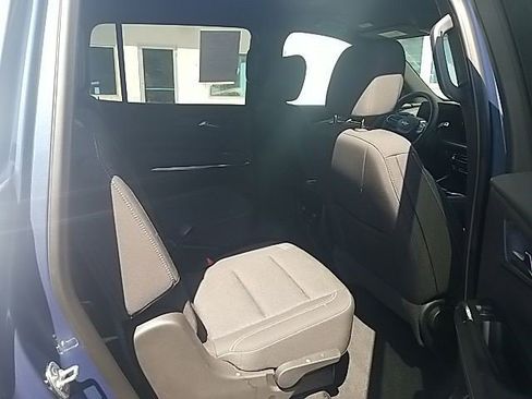 Certified 2025 Chevrolet Traverse LT w/ Driver Confidence Package AWD/4WD image 23