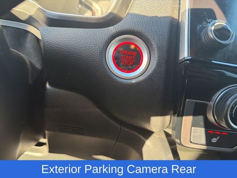 Used 2019 Honda CR-V Touring image 10