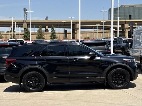 Used 2022 Ford Explorer Timberline AWD/4WD image 3