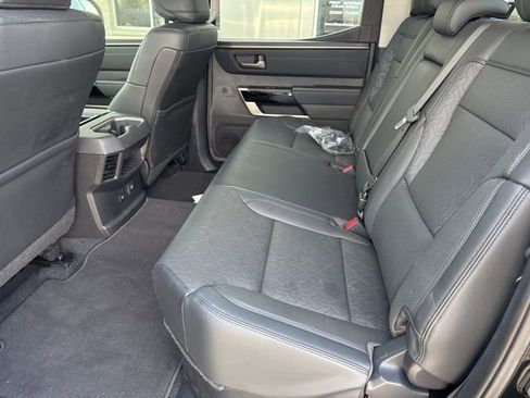 Used 2024 Toyota Tundra Limited image 11