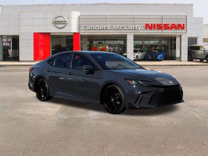 Used 2025 Toyota Camry SE