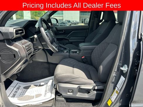 Used 2025 Toyota Tacoma SR5 AWD/4WD image 2