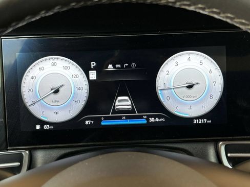Used 2025 Hyundai Elantra SEL FWD image 41