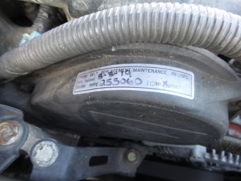 Used 2005 Toyota Highlander 4WD V6 w/ 3rd Row image 35