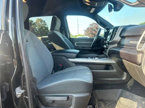 Used 2021 RAM 2500 Big Horn w/ Level 1 Equipment Group AWD/4WD image 8