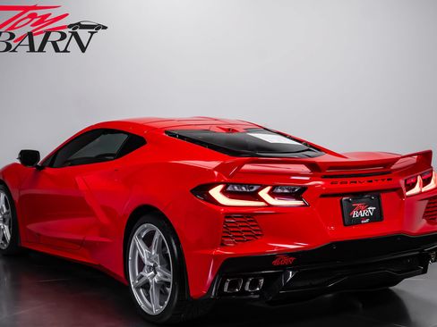 Used 2020 Chevrolet Corvette Stingray Preferred Cpe w/ 2LT Preferred Equipment Group RWD image 11