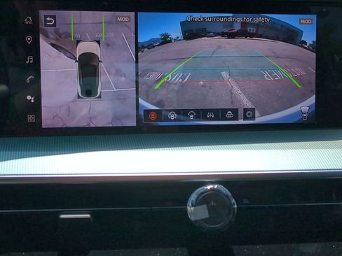 New 2025 Nissan Murano SL image 13