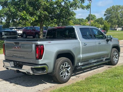 Used 2024 GMC Sierra 1500 SLT w/ SLT Premium Plus Package AWD/4WD image 5