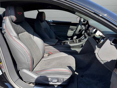 Used 2025 Bentley Continental GT Speed image 36