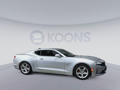 Used 2019 Chevrolet Camaro LT image 2