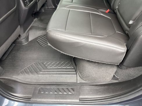 Used 2020 Chevrolet Silverado 1500 LT Trail Boss image 36