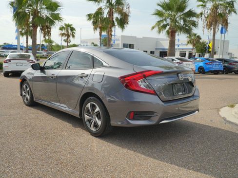 Used 2021 Honda Civic LX image 9