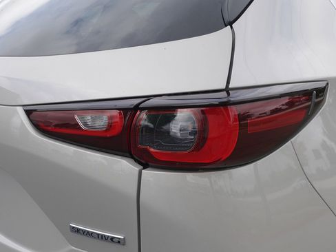 Certified 2025 MAZDA CX-5 AWD 2.5 S w/ Preferred Package image 7
