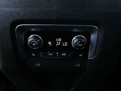 Used 2021 Chevrolet Suburban High Country w/ Premium Package image 48