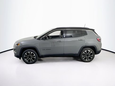 Used 2022 Jeep Compass Limited AWD/4WD image 8