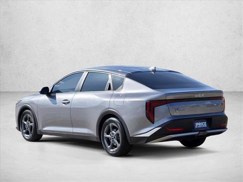 Used 2025 Kia K4 FWD image 7