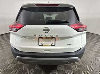 Used 2023 Nissan Rogue S AWD/4WD video 3