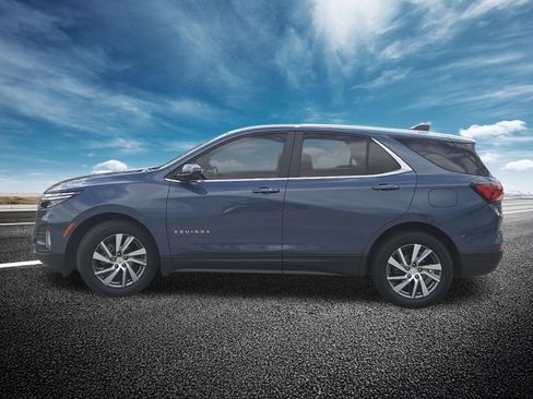 Used 2024 Chevrolet Equinox LT FWD image 16