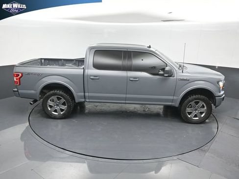 Used 2019 Ford F150 XLT w/ Equipment Group 302A Luxury AWD/4WD image 16