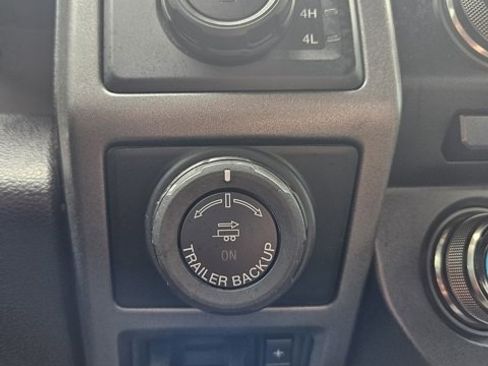 Used 2018 Ford F150 Raptor w/ Equipment Group 802A Luxury image 12