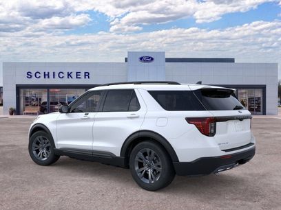 New 2026 Ford Explorer Active w/ Active Comfort Package