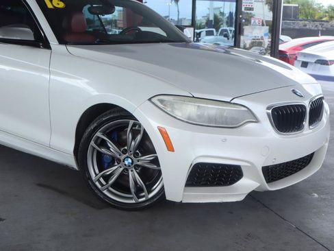 Used 2016 BMW M235i Convertible RWD image 3