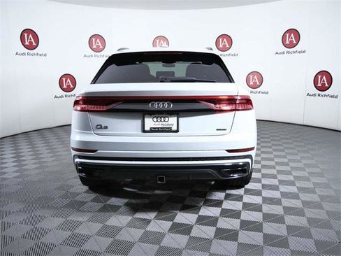 Used 2021 Audi Q8 Premium Plus w/ Premium Plus Package image 7