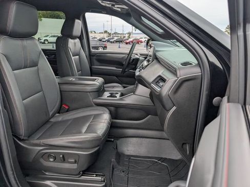 Used 2023 Chevrolet Suburban RST image 20