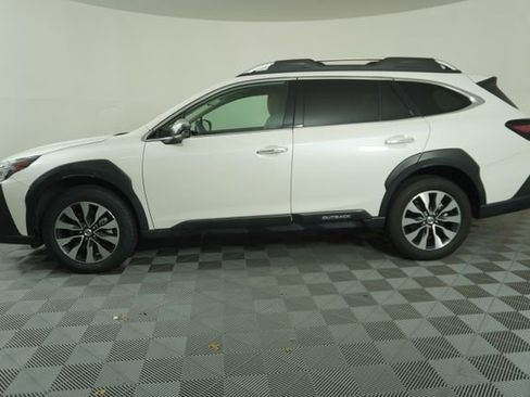 Used 2024 Subaru Outback Touring XT AWD/4WD image 4