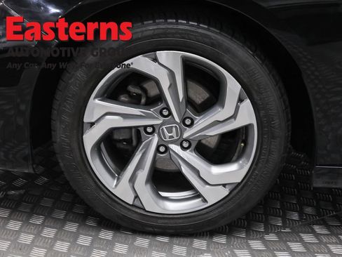 Used 2018 Honda Accord EX-L image 32