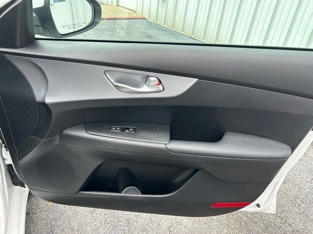 Used 2023 Kia Forte LXS FWD image 42