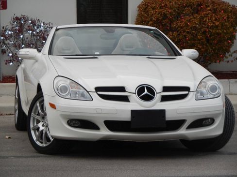 Used 2007 Mercedes-Benz SLK 350 image 5