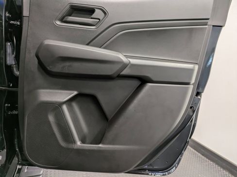 Used 2024 Chevrolet Colorado Trail Boss w/ Advanced Trailering Package image 26