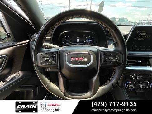 Used 2024 GMC Yukon AT4 w/ Technology Package AWD/4WD image 14