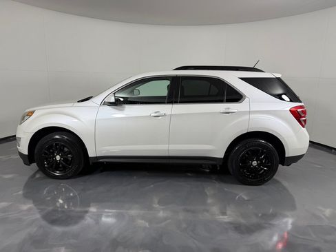 Used 2017 Chevrolet Equinox LT w/ Convenience Package FWD image 8