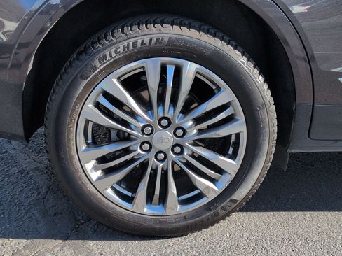 Used 2017 Cadillac XT5 Premium Luxury image 12